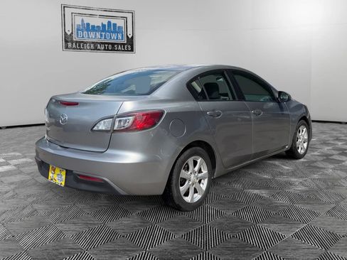 Used 2011 MAZDA MAZDA3 i Touring FWD image 5