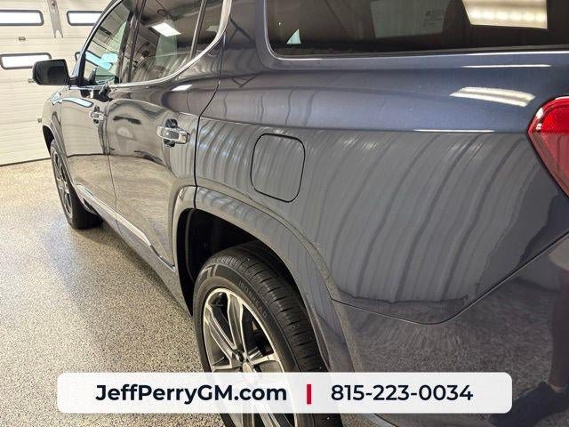 Used 2019 GMC Acadia Denali w/ Technology Package AWD/4WD image 10