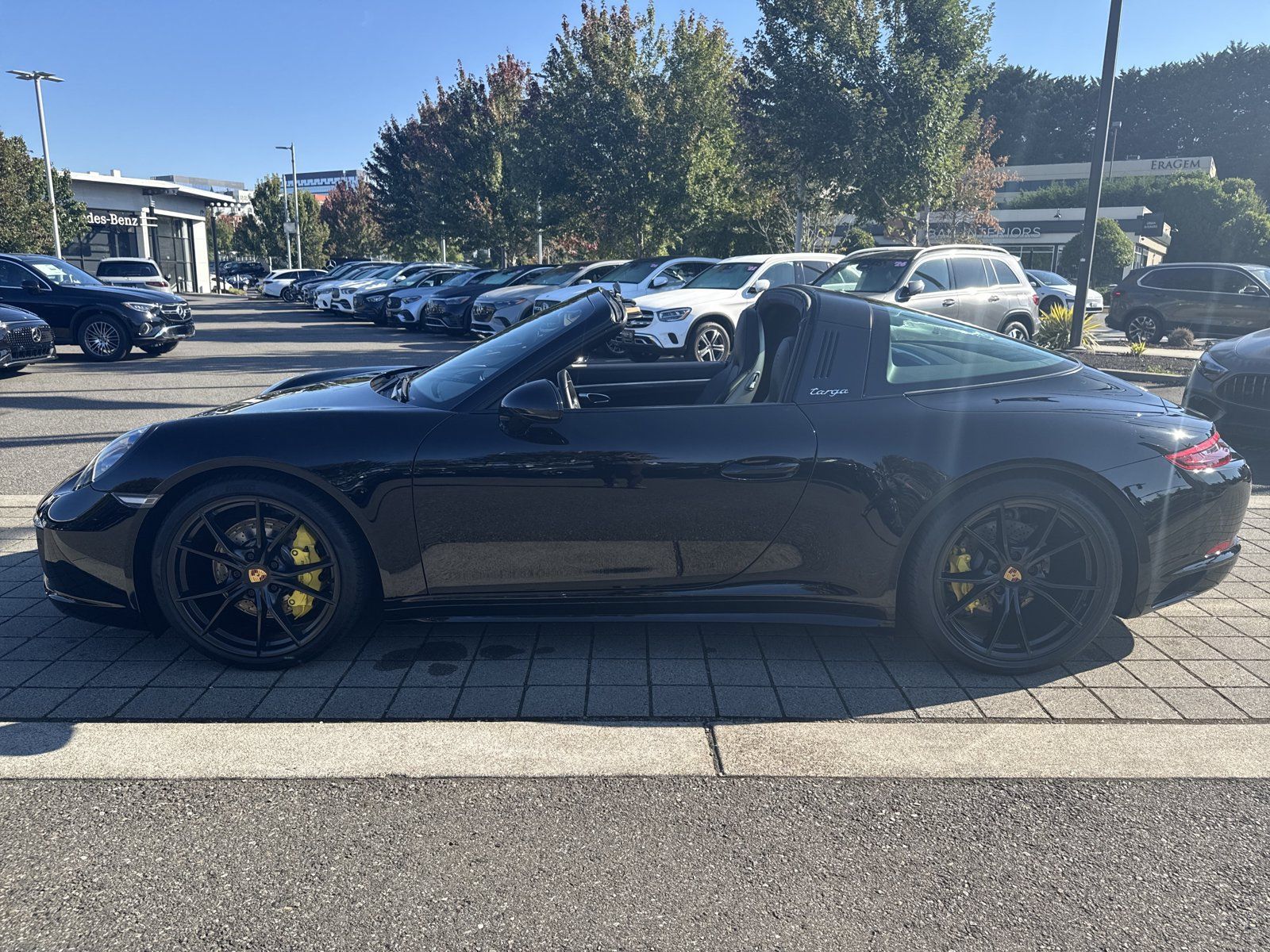 Used 2018 Porsche 911 Targa 4S AWD/4WD image 22