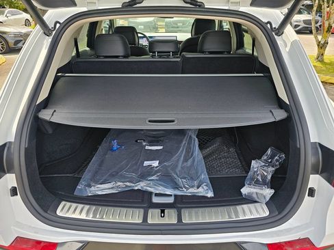 New 2026 Genesis GV70 2.5T Advanced AWD/4WD image 24