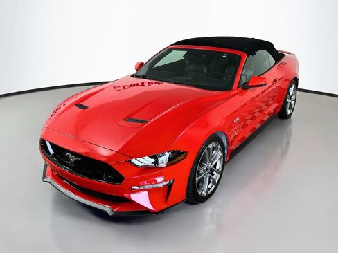 Used 2018 Ford Mustang GT Premium w/ Equipment Group 401A RWD image 40