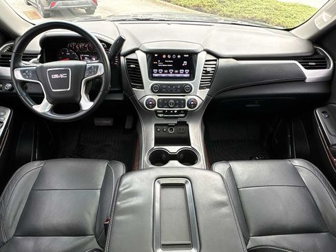 Used 2016 GMC Yukon SLE AWD/4WD image 19