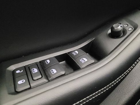 Used 2022 Jeep Grand Cherokee Limited 4xe image 27