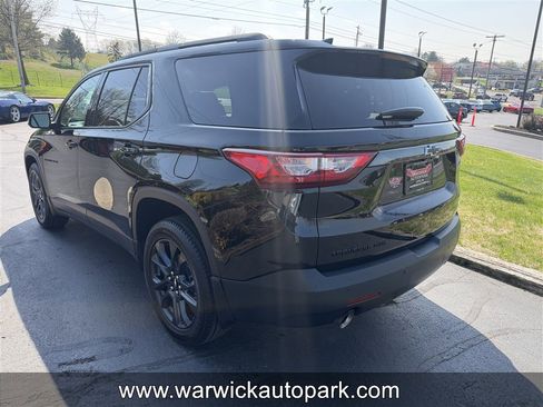 Used 2021 Chevrolet Traverse RS AWD/4WD image 17