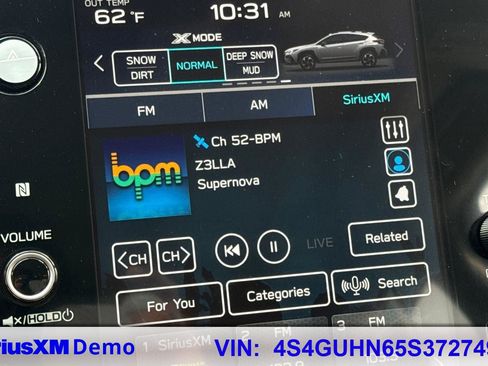 Certified 2025 Subaru Crosstrek 2.5i Limited w/ Crosstrek Mirror Package image 32