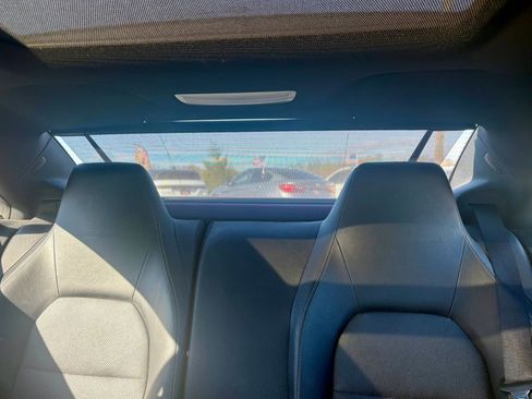 Used 2014 Mercedes-Benz E 350 Coupe image 23