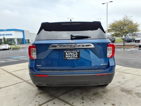 Used 2022 Ford Explorer XLT image 5