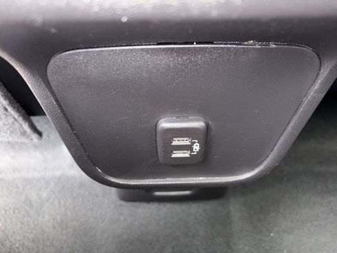 Used 2024 GMC Terrain SLT FWD image 35