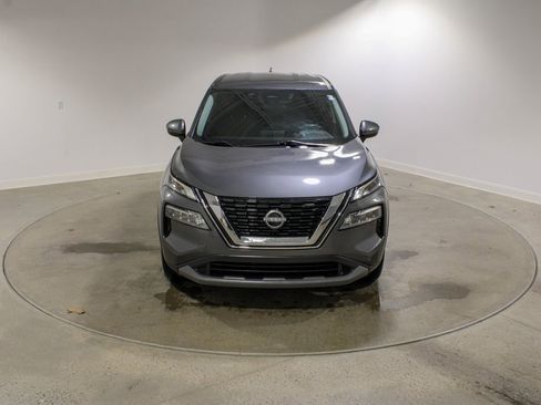 Used 2023 Nissan Rogue SV image 8