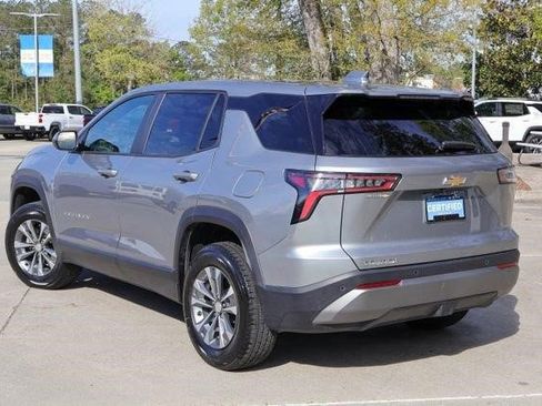 Certified 2025 Chevrolet Equinox LT FWD image 2