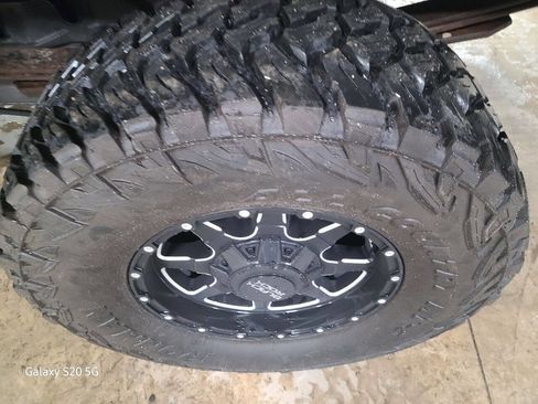 Used 2015 Ford F250 XL w/ Snow Plow Prep Package AWD/4WD image 12