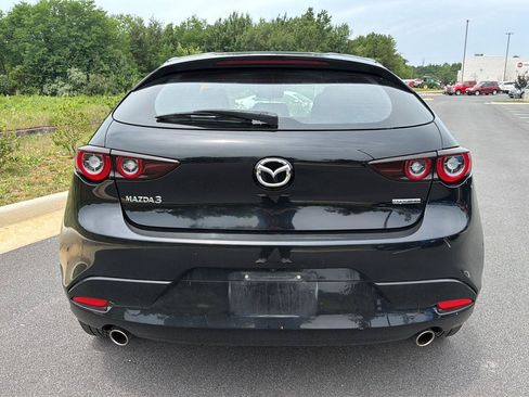 Used 2024 MAZDA MAZDA3 s FWD image 2