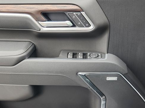 New 2026 GMC Sierra 1500 SLT w/ SLT Premium Package image 28