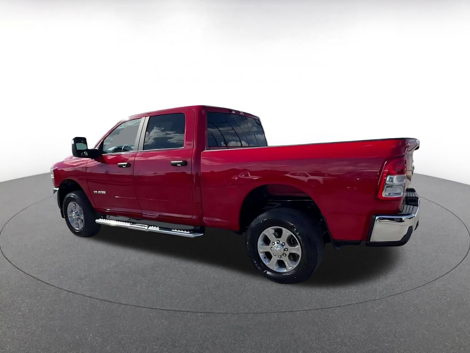 Used 2024 RAM 2500 Big Horn w/ Bed Utility Group AWD/4WD image 9