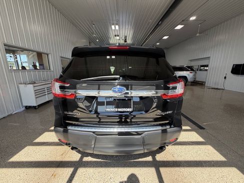 Used 2024 Subaru Ascent Premium w/ Convenience Package AWD/4WD image 4