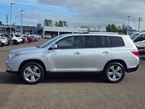 Used 2012 Toyota Highlander Limited w/ Tow Pkg image 33