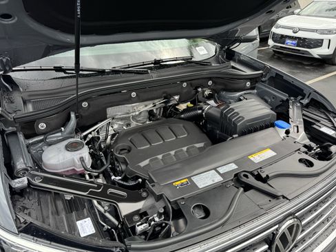 Used 2026 Volkswagen Atlas SE FWD image 37