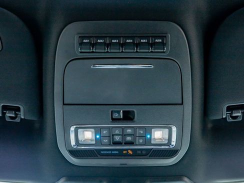 Used 2025 Ford F150 Raptor w/ Equipment Group 803A Raptor R AWD/4WD image 30