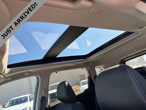 Certified 2023 Nissan Rogue SL w/ SL Premium Package image 11