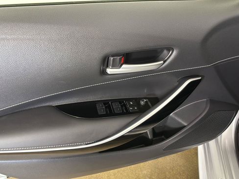 Used 2024 Toyota Corolla XSE FWD image 28