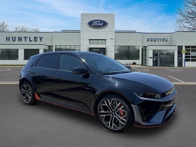 Used 2025 Hyundai Ioniq 5 N AWD/4WD image 4
