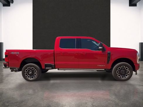 Used 2025 Ford F250 Platinum AWD/4WD image 5