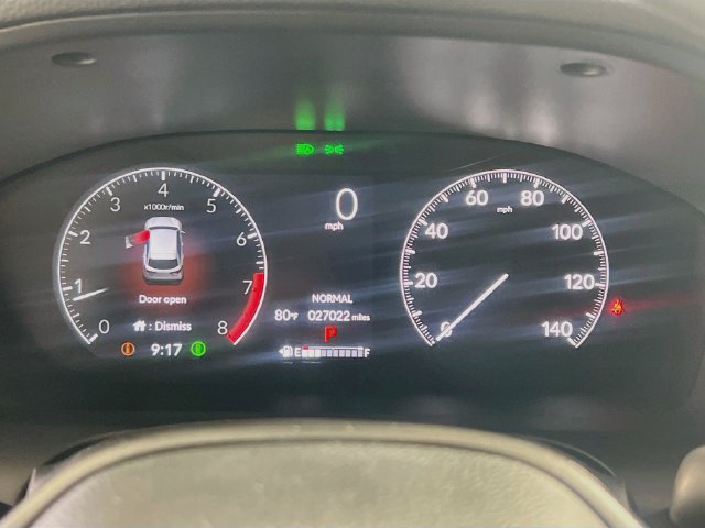Used 2025 Honda HR-V LX image 15