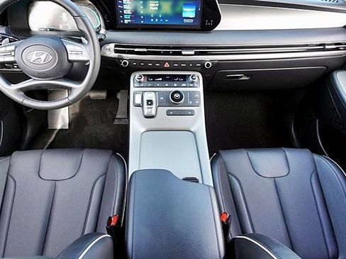 Used 2025 Hyundai Palisade SEL image 22