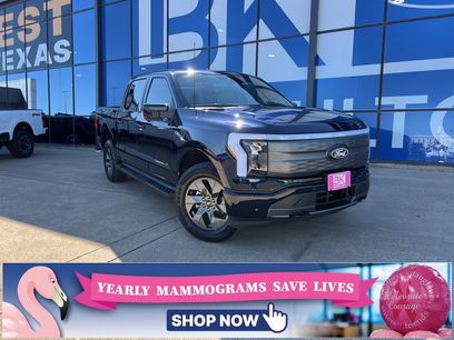 New 2025 Ford F150 Lightning Lariat