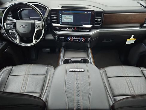 Used 2024 Chevrolet Silverado 2500 High Country w/ High Country Premium Package image 15