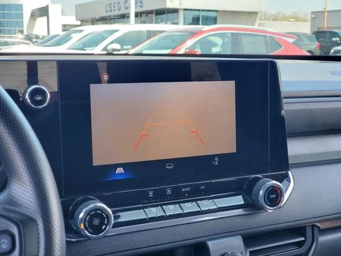 Used 2024 Chevrolet Colorado Trail Boss w/ Advanced Trailering Package AWD/4WD image 19