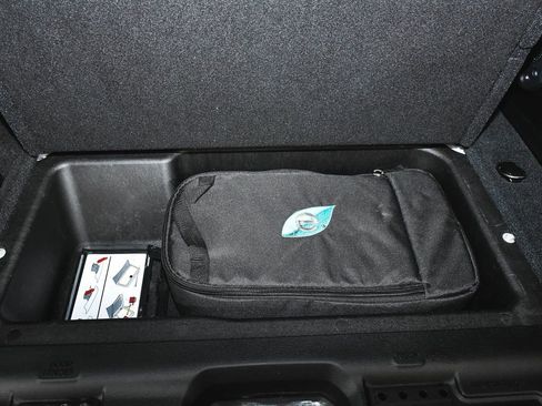 Used 2022 Jeep Wrangler Unlimited Sahara image 58