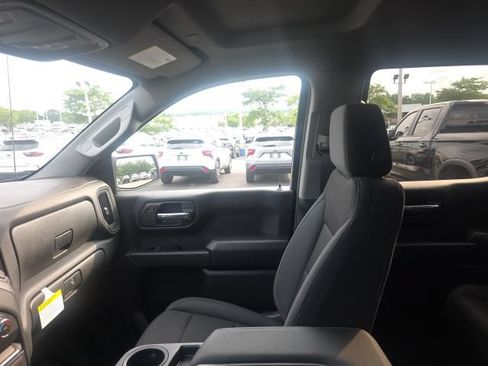 New 2026 Chevrolet Silverado 1500 W/T w/ WT Value Package AWD/4WD image 21
