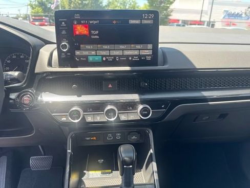 Used 2023 Honda CR-V EX-L image 17