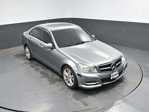 Used 2013 Mercedes-Benz C 300 4MATIC Sedan image 31