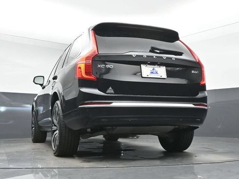 Used 2023 Volvo XC90 B6 Plus w/ Protection Package AWD/4WD image 41