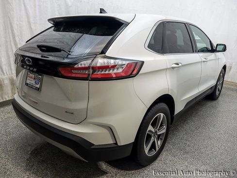 Used 2023 Ford Edge SEL w/ Convenience Package image 8