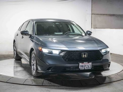 Used 2024 Honda Accord EX image 2