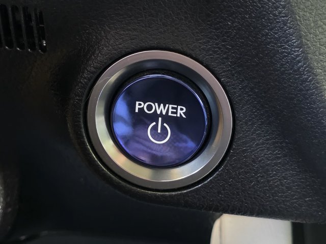 Used 2020 Lexus RX 450h AWD w/ Cold Weather Package image 19