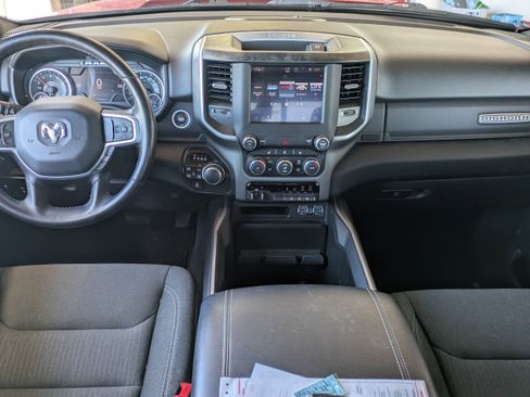 Used 2022 RAM 1500 Big Horn AWD/4WD image 18