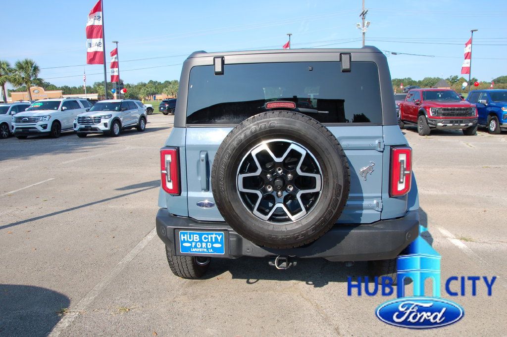 Used 2024 Ford Bronco Outer Banks AWD/4WD image 4