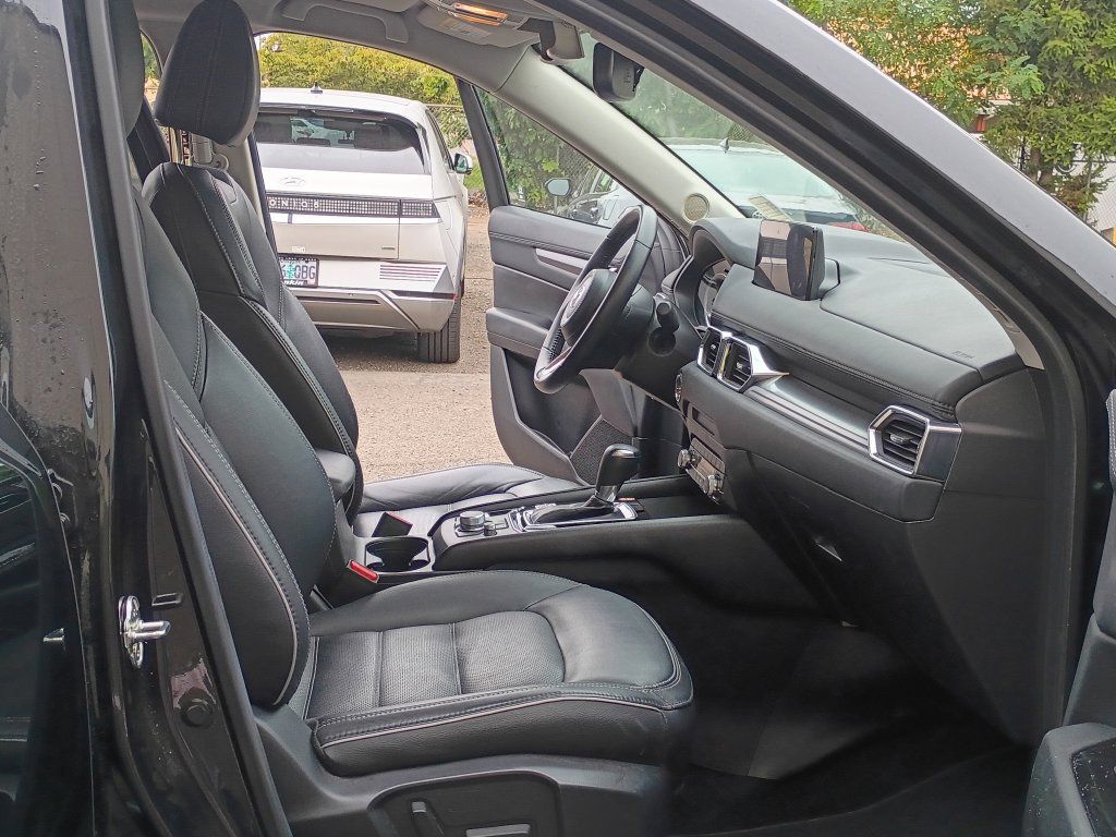 Used 2025 MAZDA CX-5 AWD 2.5 S w/ Preferred Package image 20