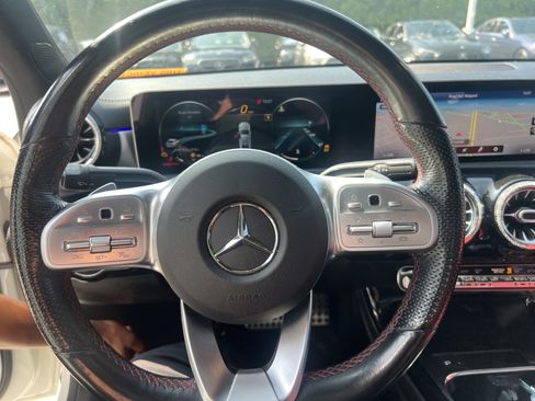Used 2019 Mercedes-Benz A 220 image 18