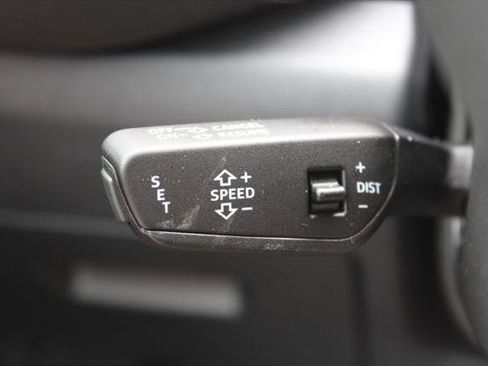 Certified 2025 Audi Q5 Premium Plus w/ Premium Plus image 30