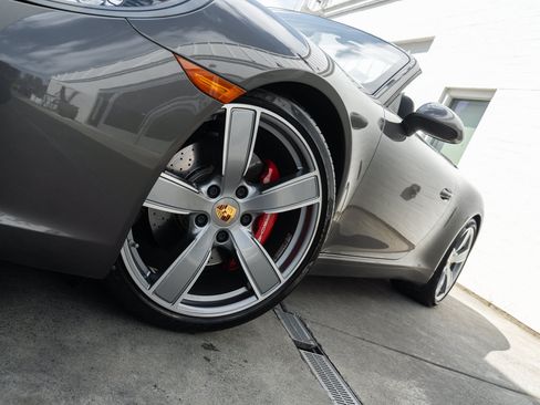 Used 2017 Porsche 911 Carrera S RWD image 4
