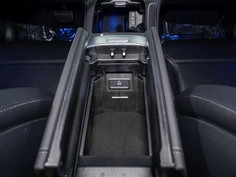 New 2026 Mercedes-Benz GLC 300 image 21