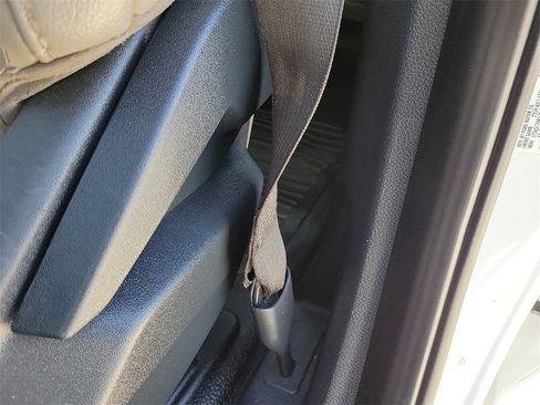 Used 2022 Ford F250 XL w/ Power Equipment Group image 20