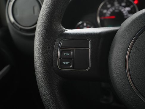 Used 2018 Jeep Wrangler Sport image 22