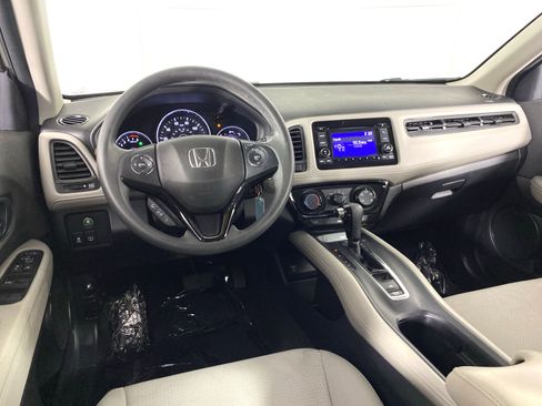 Used 2022 Honda HR-V LX image 18