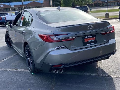 New 2026 Toyota Camry SE image 5